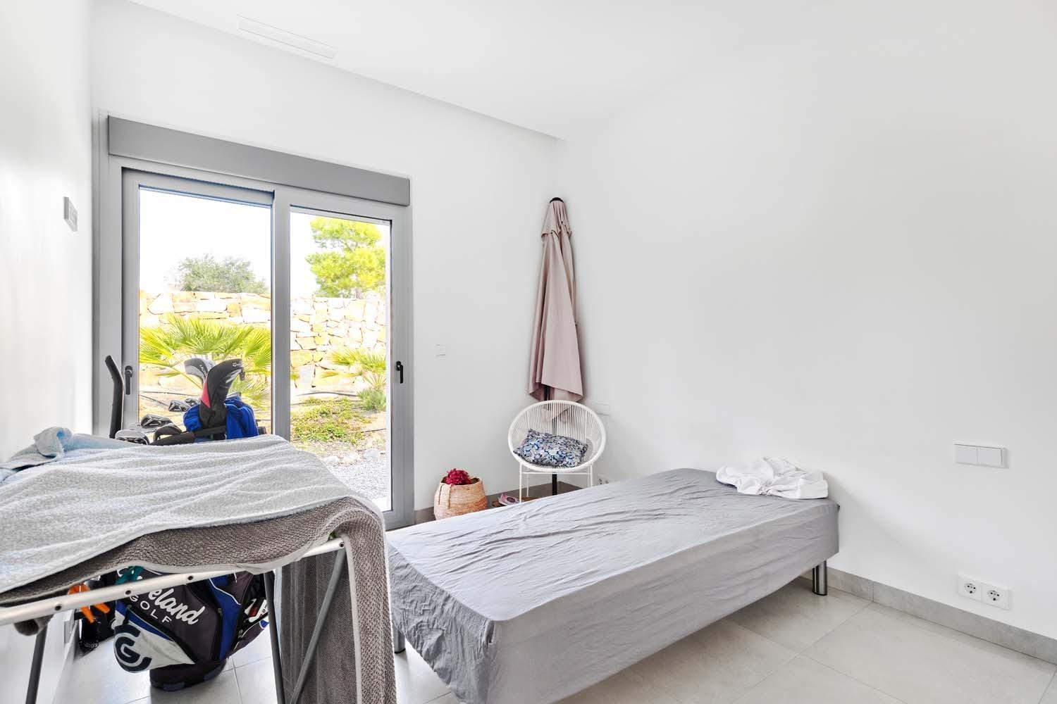 Dining area in villa for sale in Orihuela