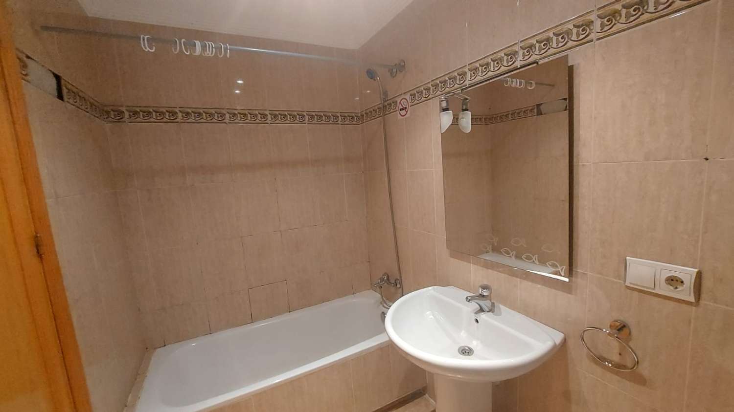Master bedroom in apartment for sale in Calpe
