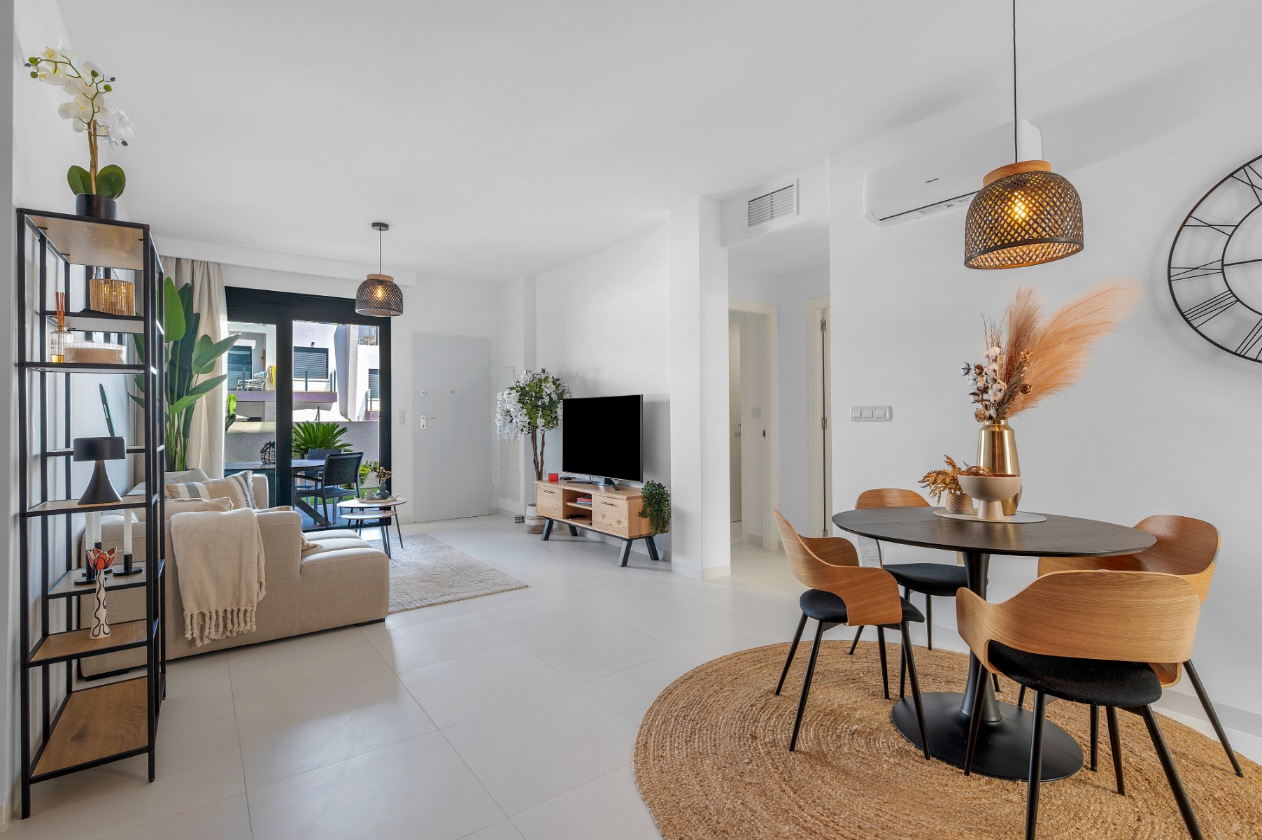 Exterior view in apartment for sale in San Miguel de Salinas