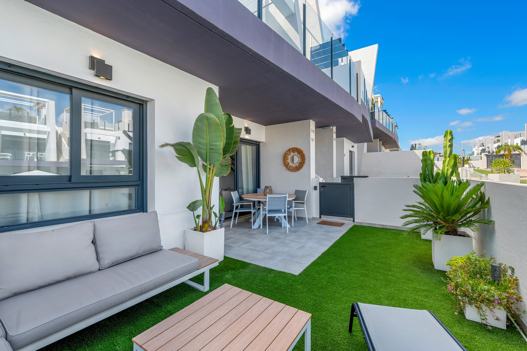 Exterior view in apartment for sale in San Miguel de Salinas