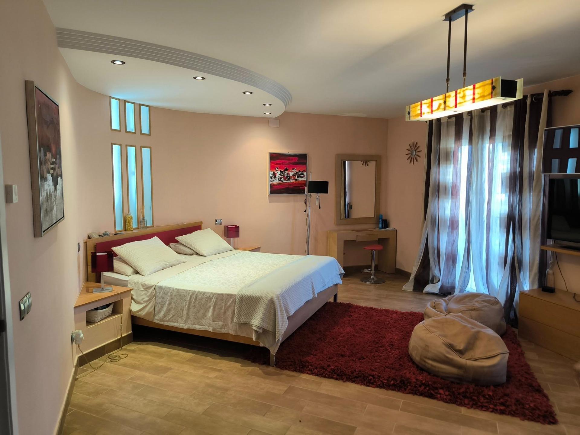 Living room in villa for sale in Torrevieja