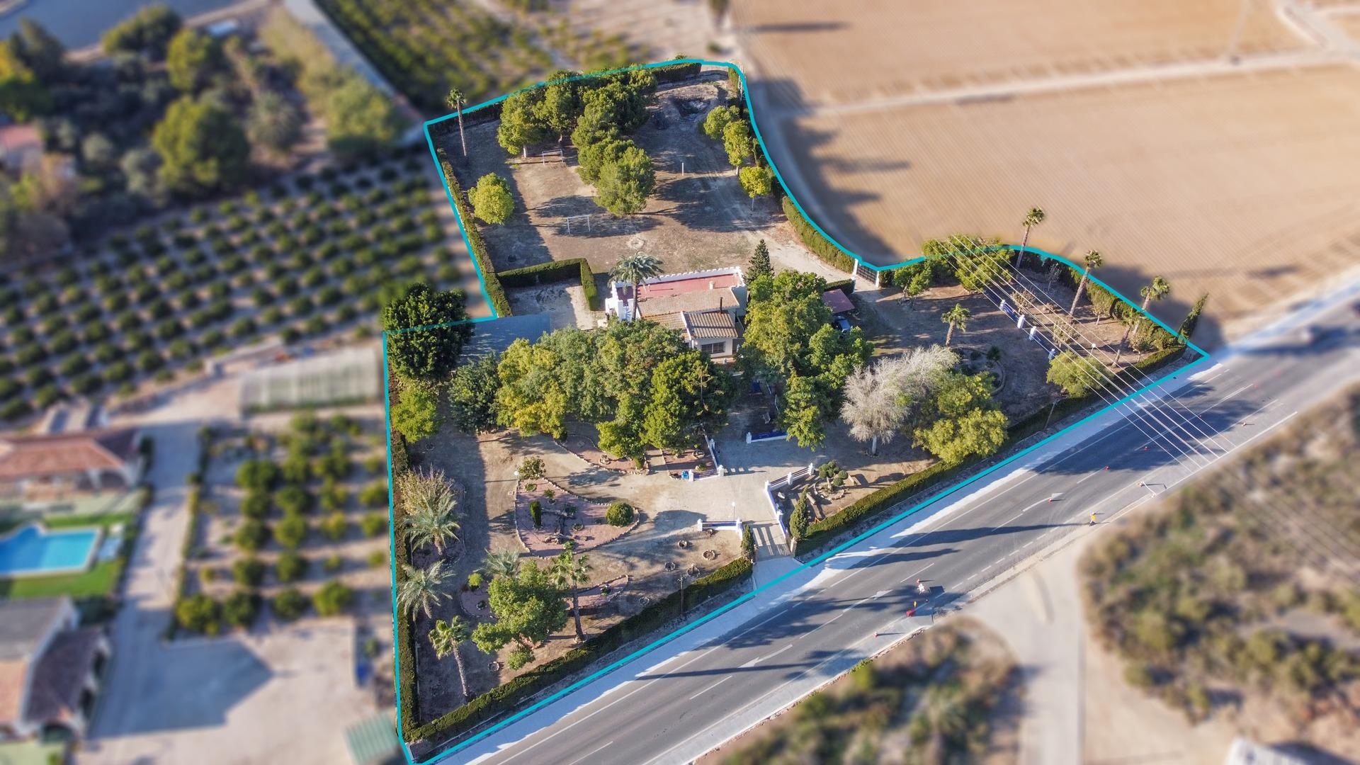 Bathroom in villa for sale in Orihuela