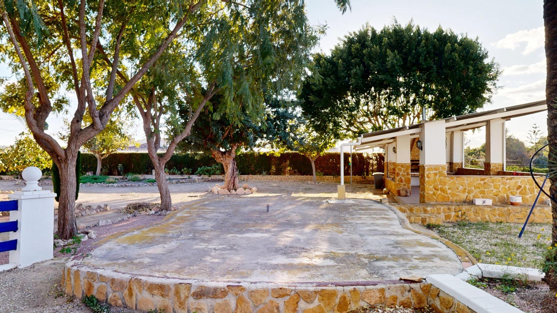 Kitchen in villa for sale in Orihuela
