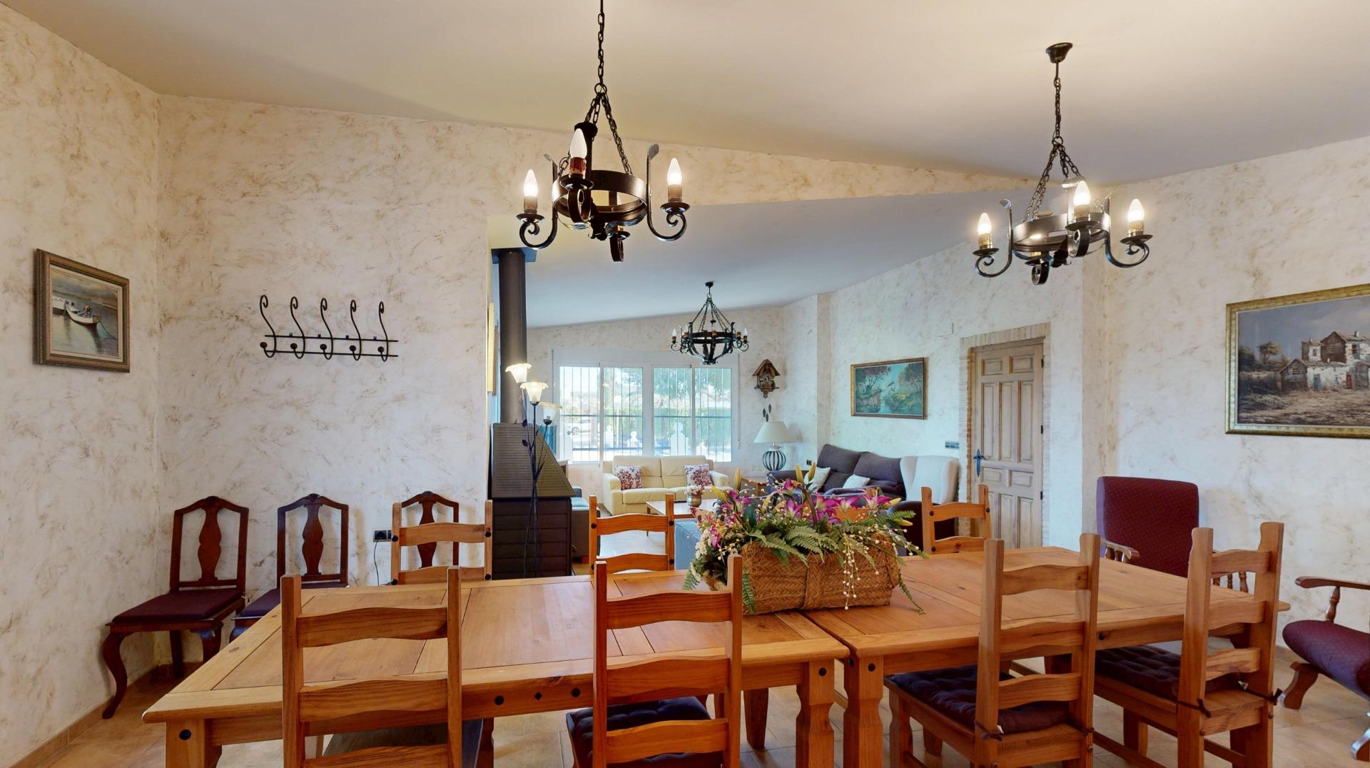Terrace in villa for sale in Orihuela