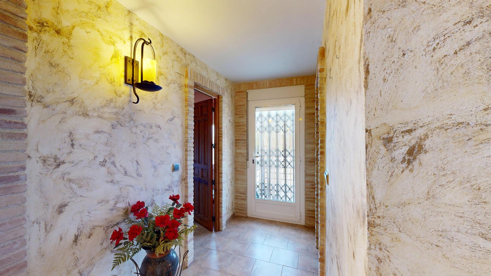Exterior view in villa for sale in Orihuela