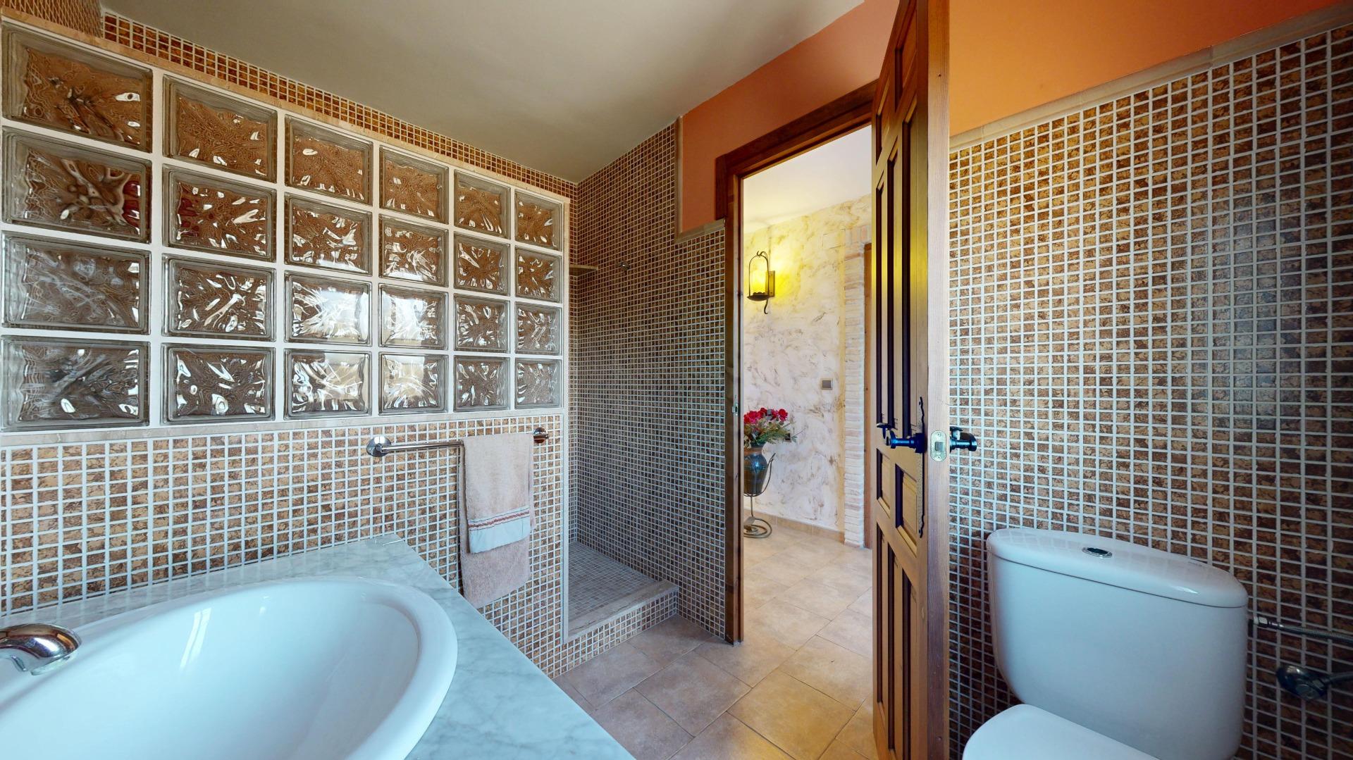 Bedroom in villa for sale in Orihuela