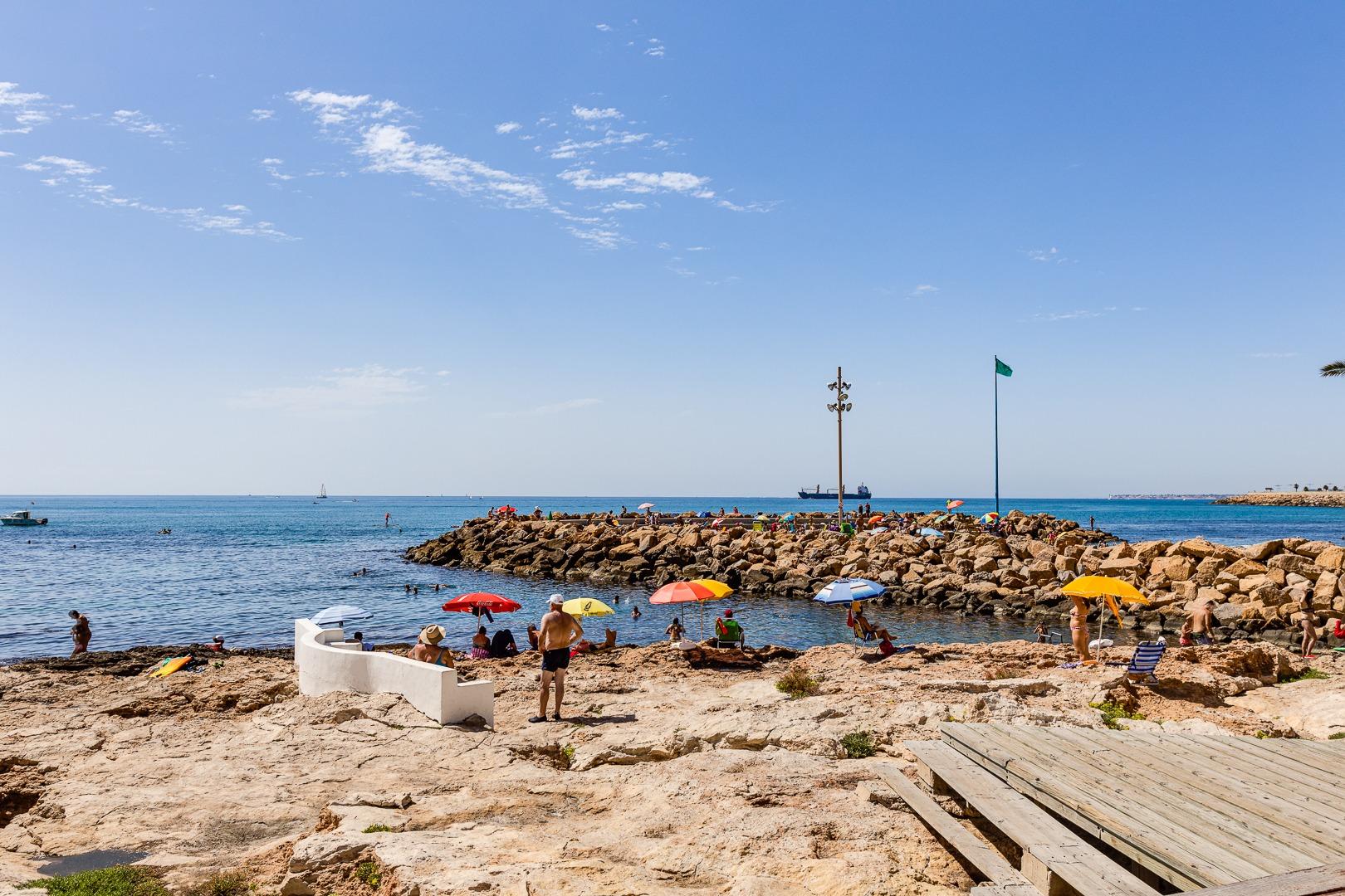 Living room in apartment for sale in Torrevieja