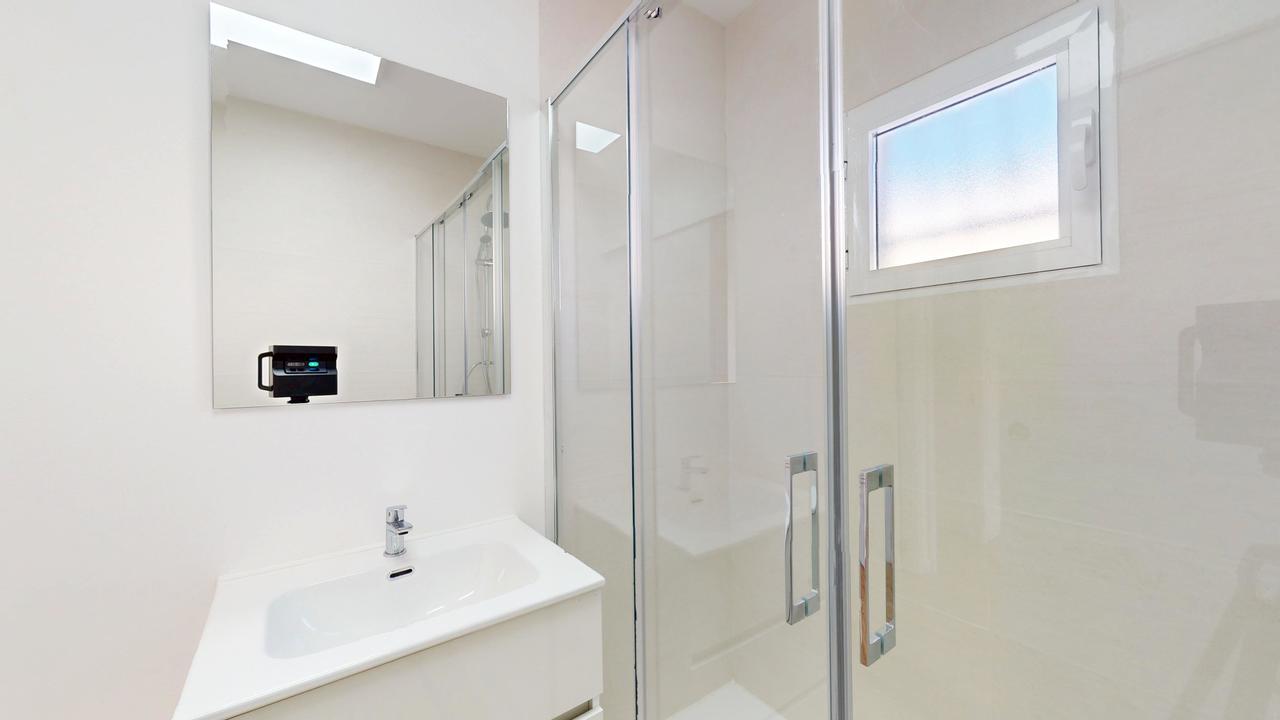 Bathroom in bungalow for sale in Villamartin