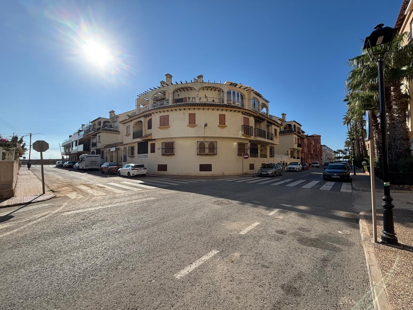 Dining area in apartment for sale in Torrevieja