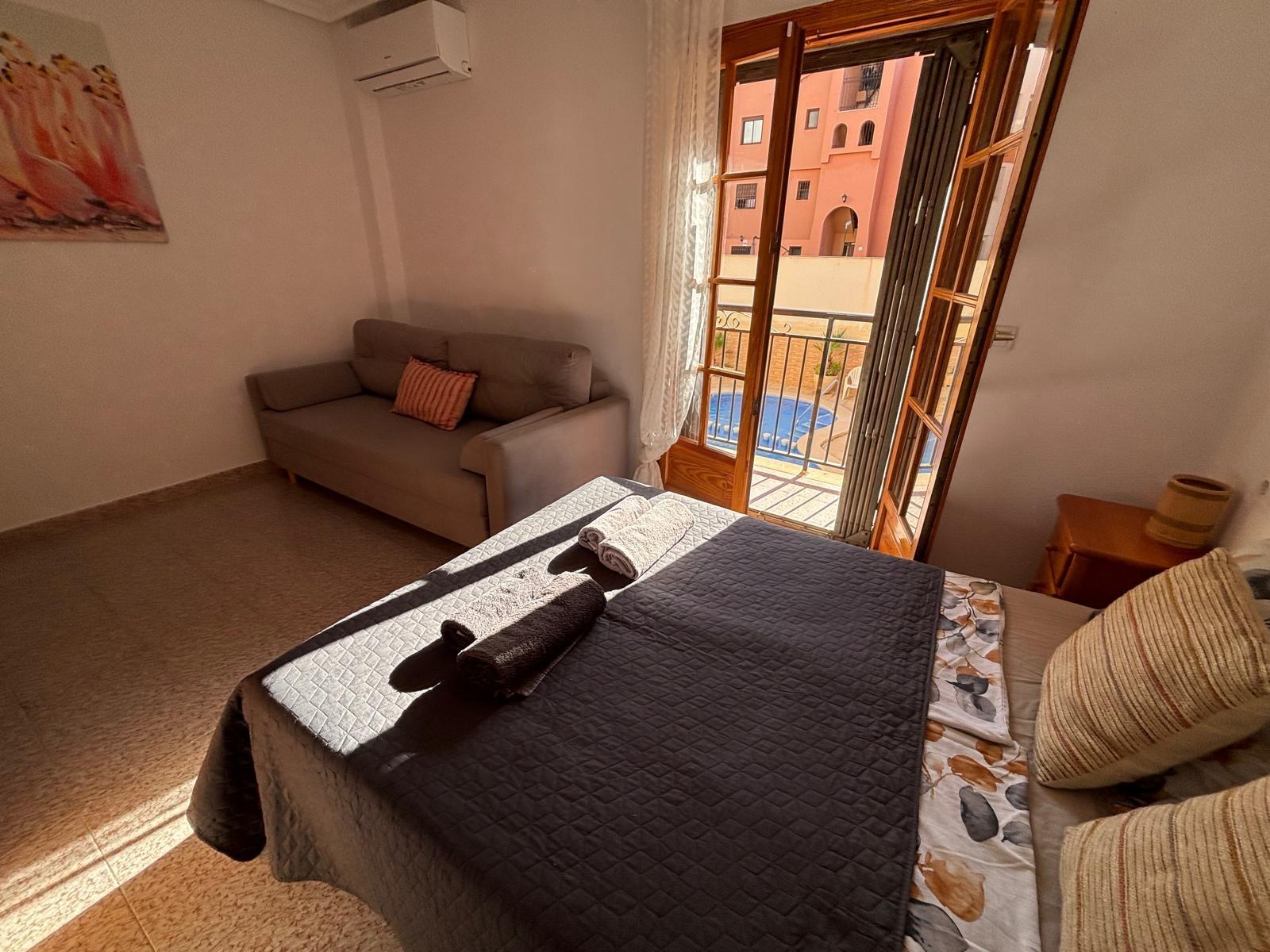Terrace in apartment for sale in Torrevieja