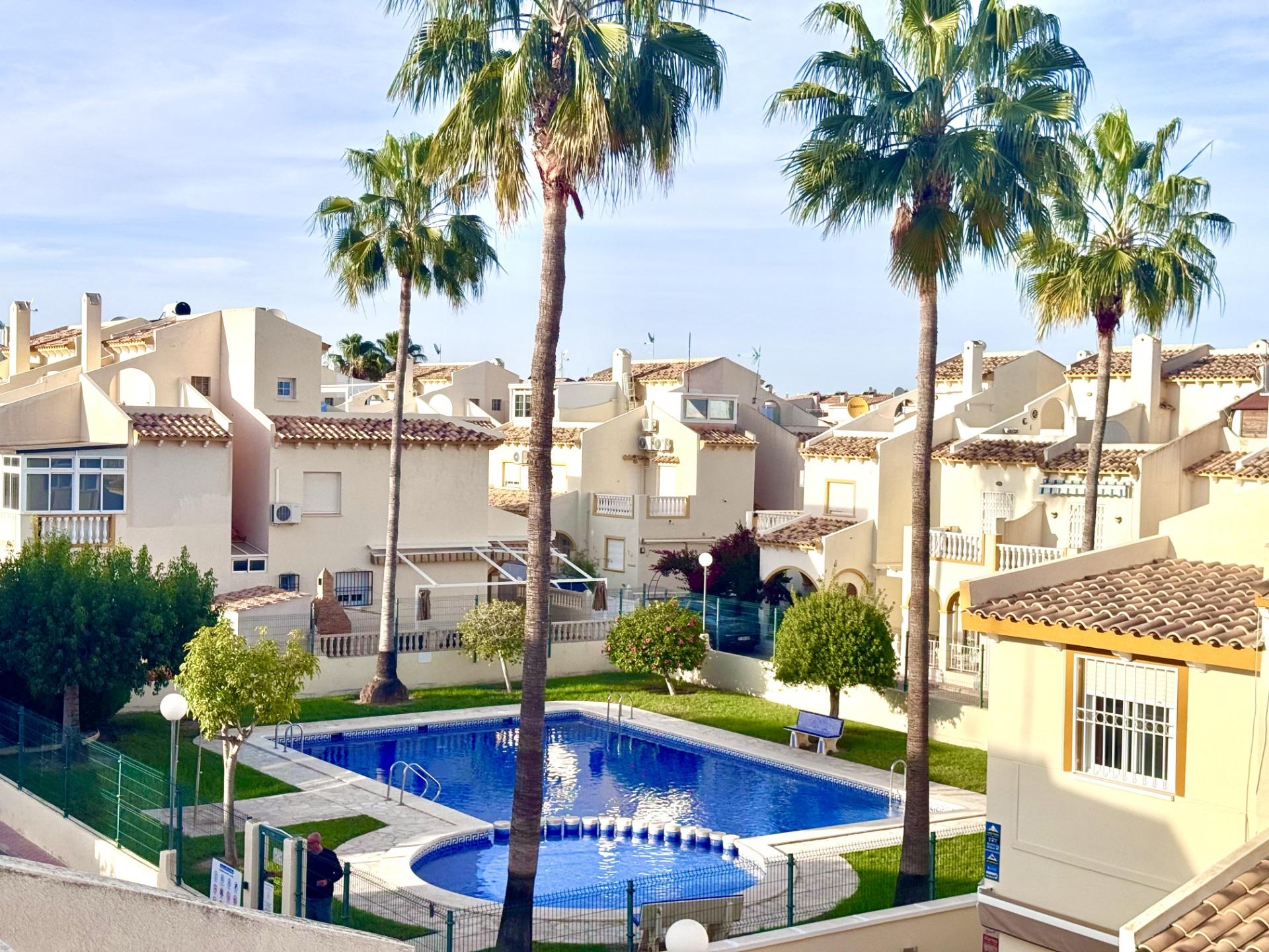 Bedroom in terraced for sale in Orihuela Costa