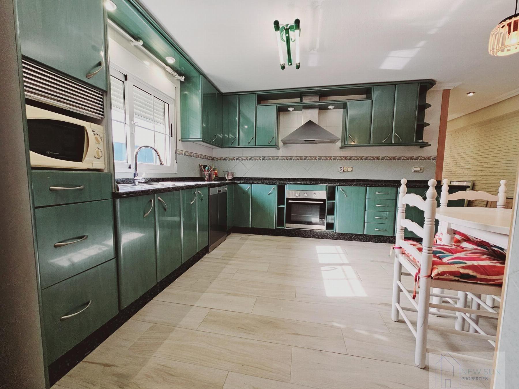 Bedroom in villa for sale in Torrevieja