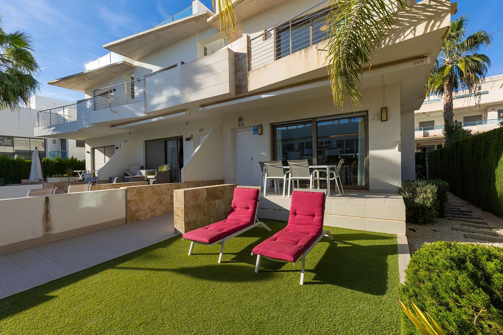 Exterior view in duplex for sale in Ciudad Quesada