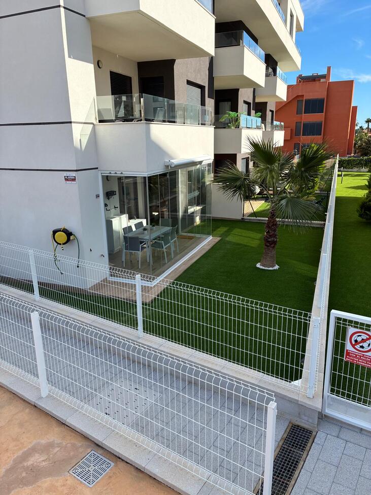Terrace in apartment for sale in Villamartin