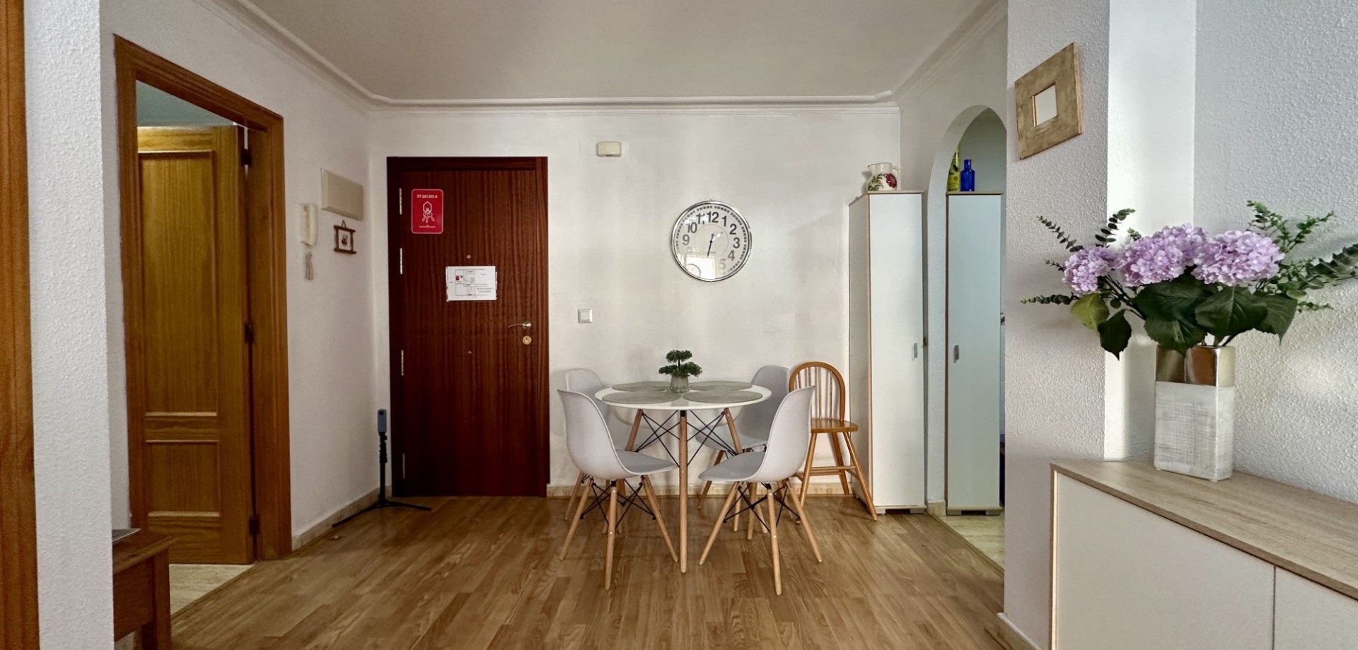 Kitchen in apartment for sale in Torrevieja
