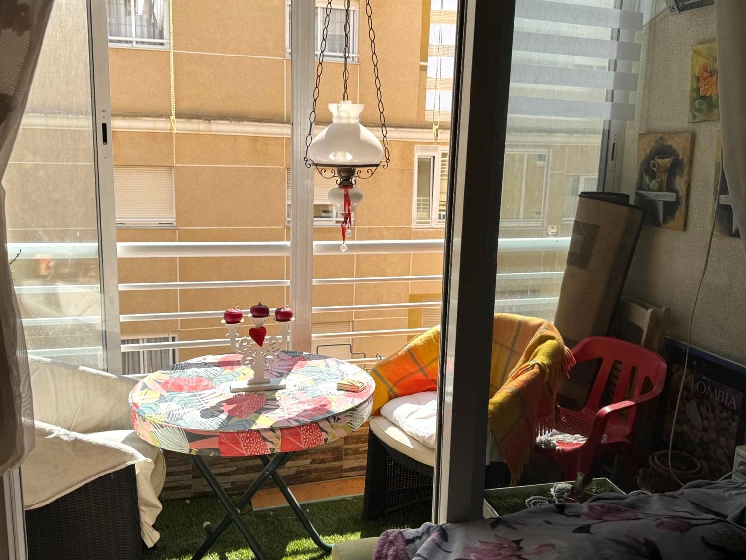 Master bedroom in apartment for sale in Torrevieja