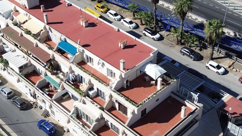 Kitchen in penthouse for sale in Torrevieja