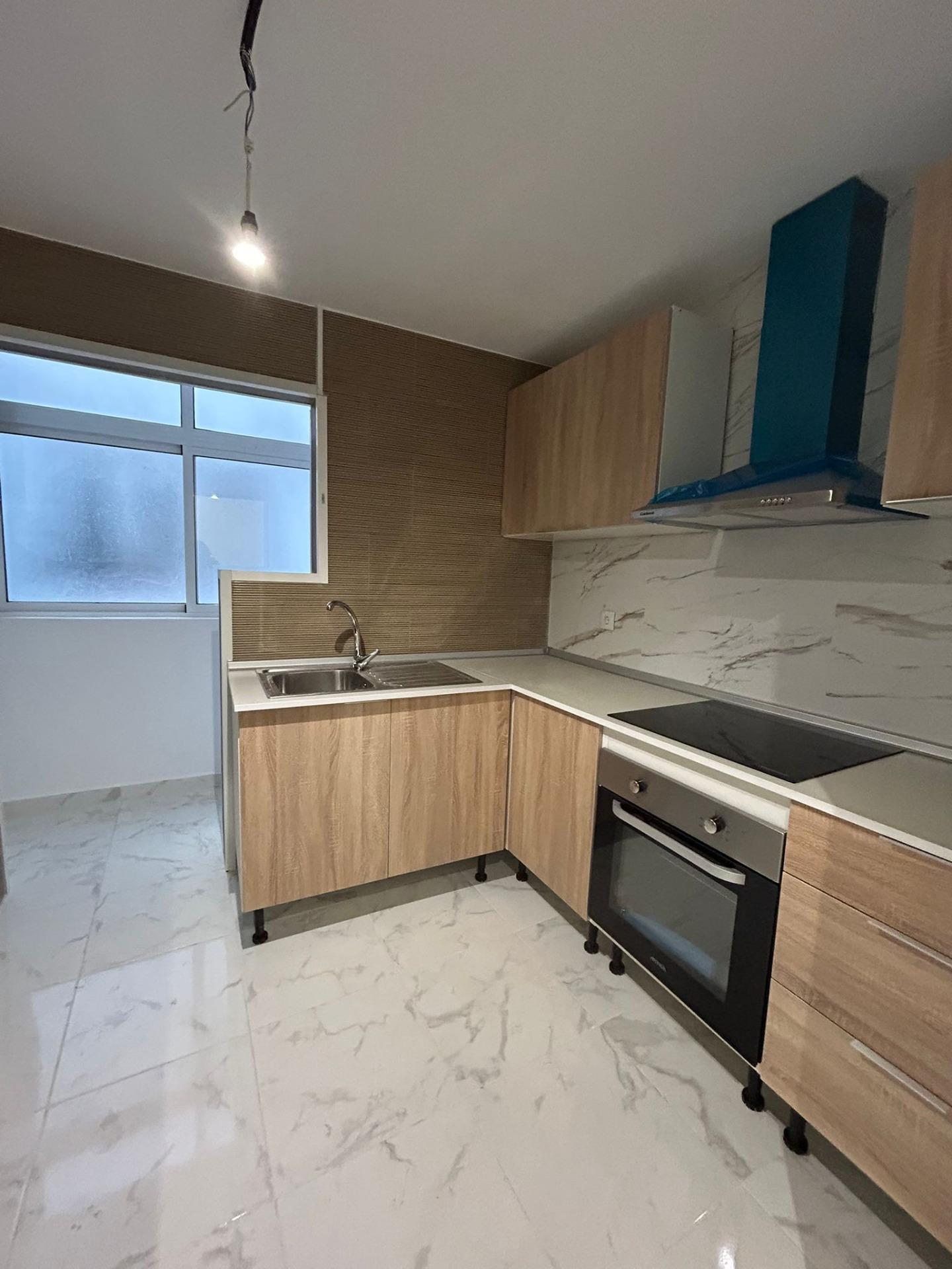 Master bedroom in apartment for sale in Torrevieja