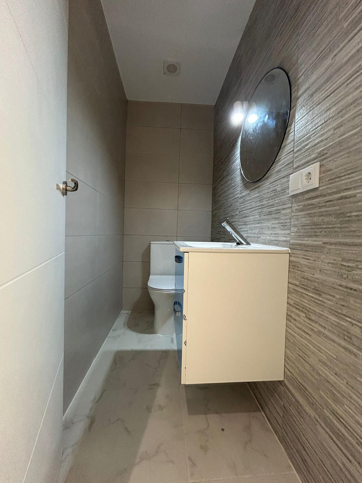 Bedrooms: 3, Bathrooms: 2, Apartment in Torrevieja, Alicante, Spain