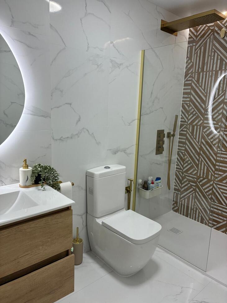 Kitchen in apartment for sale in Orihuela Costa