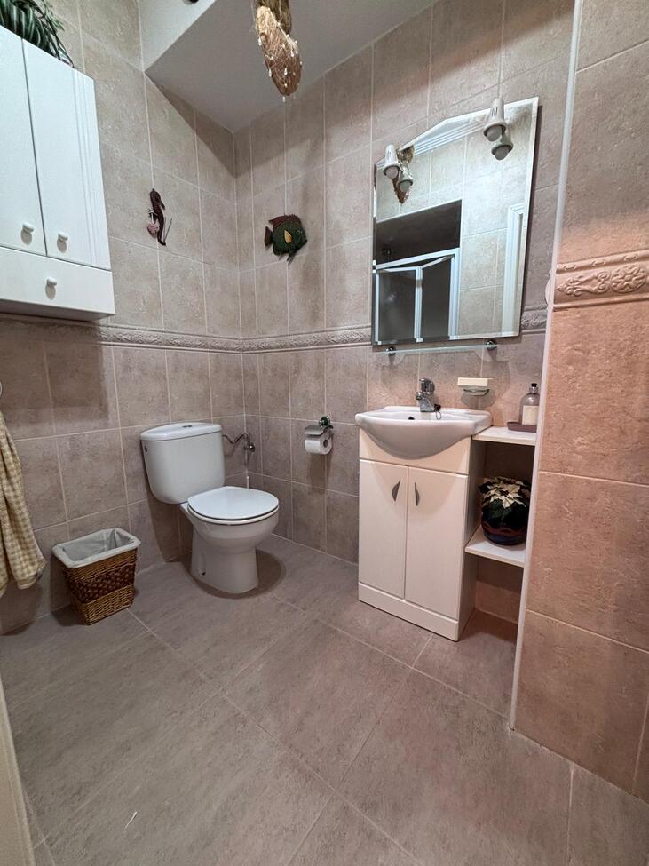 Bedroom in terraced for sale in Villamartin