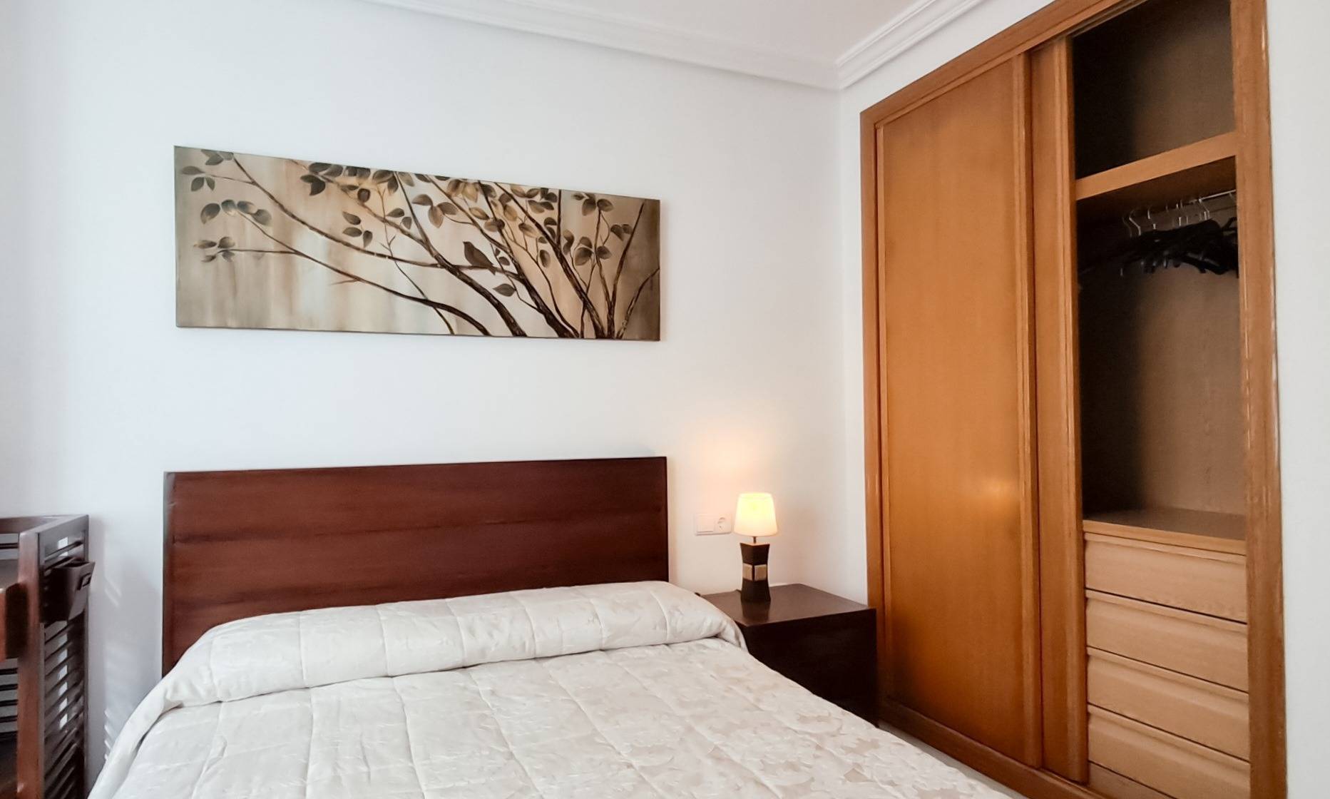 This wonderful Torrevieja city-center apartment features 2 bedrooms and a generously sized bathroom