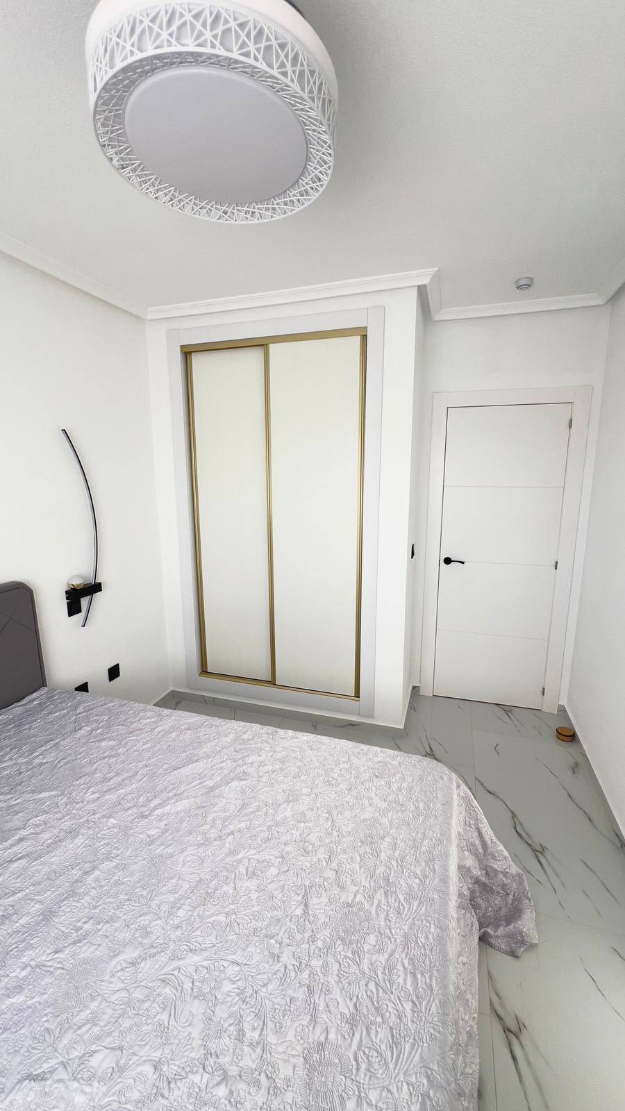 Bathroom in penthouse for sale in Orihuela Costa