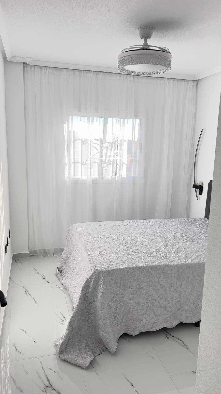 Dining area in penthouse for sale in Orihuela Costa