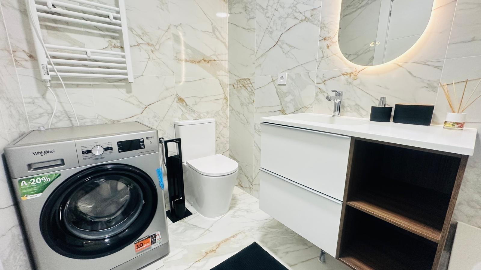Bathroom in apartment for sale in Torrevieja