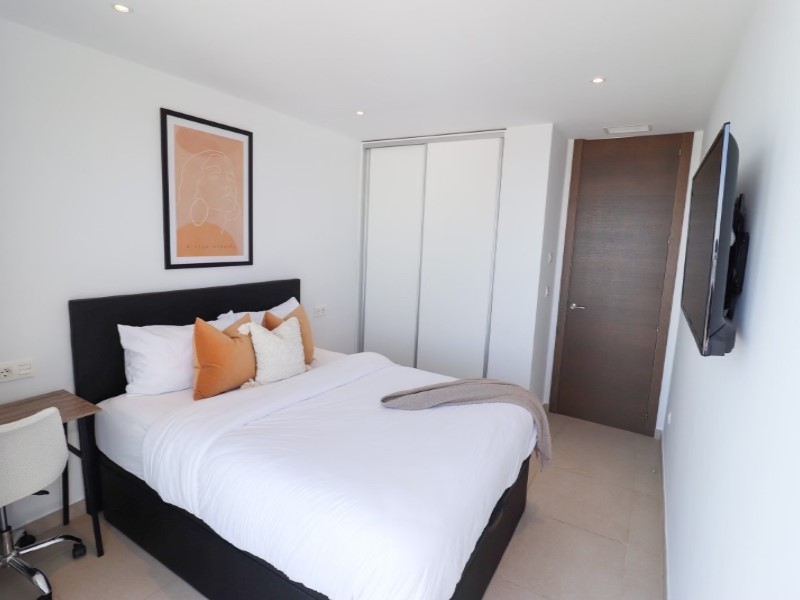 Master bedroom in villa for sale in Polop