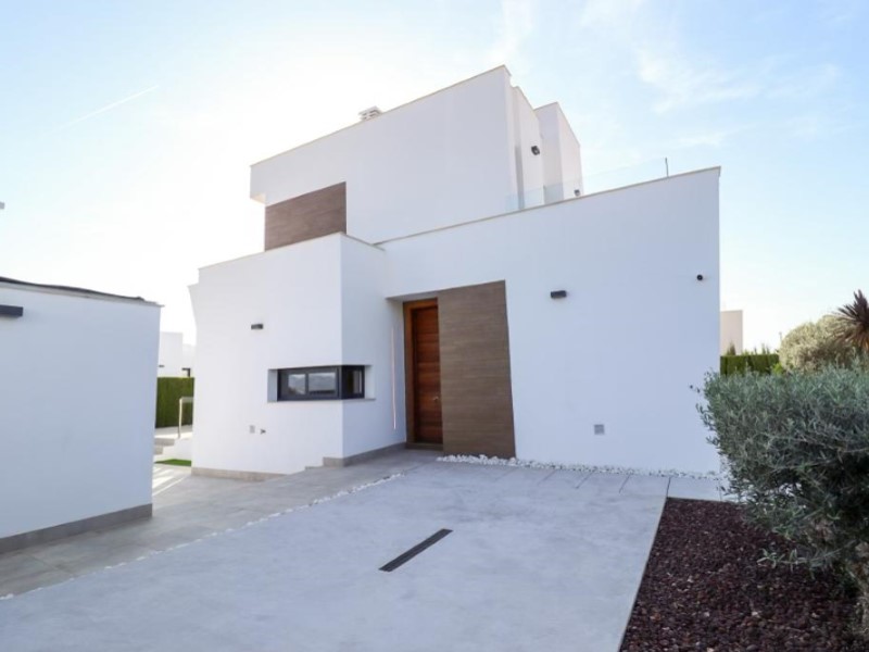 Garden in villa for sale in Polop