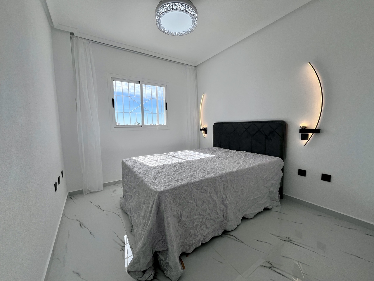 Exterior view in penthouse for sale in Playa Flamenca