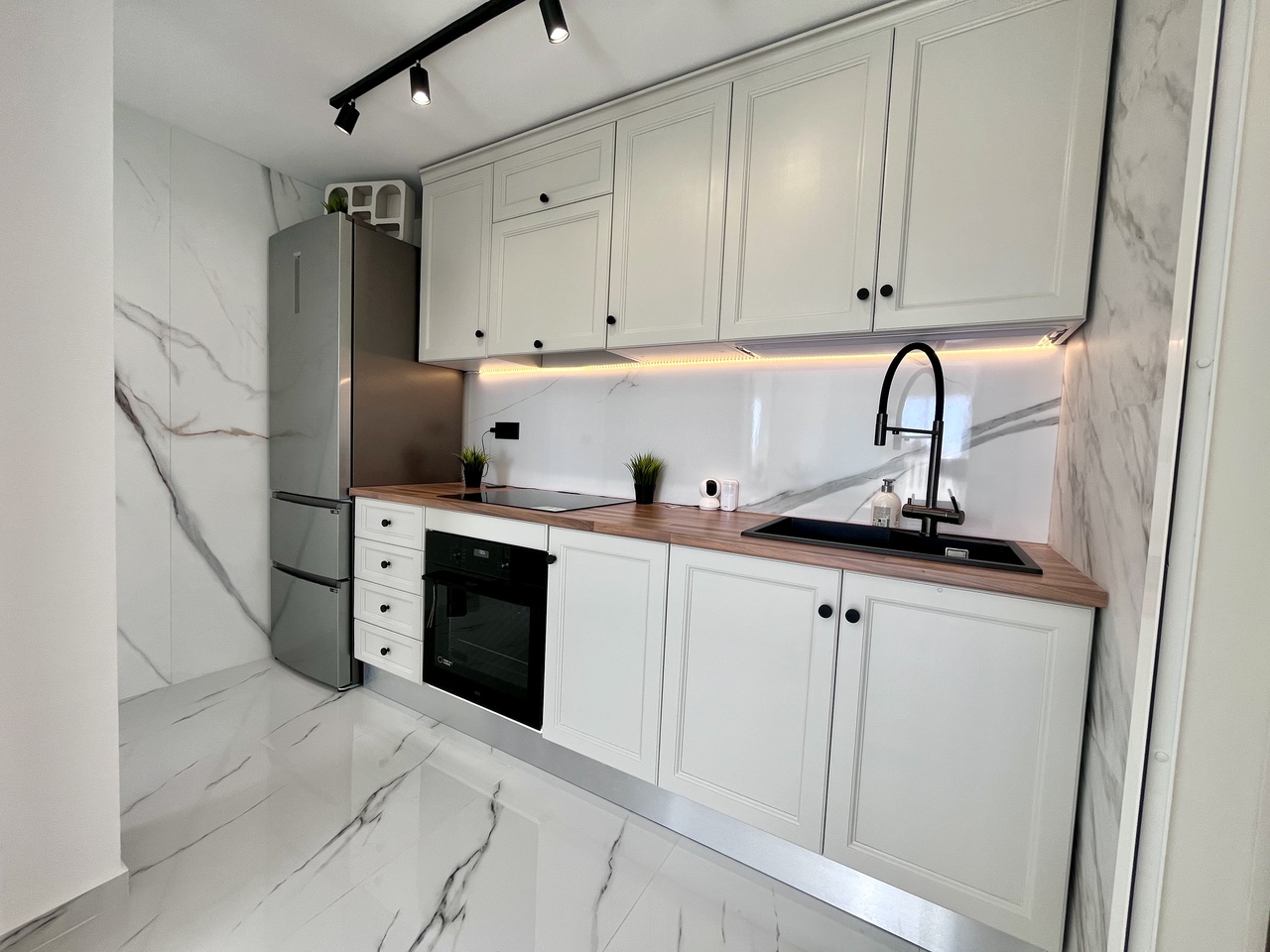 Pool area in penthouse for sale in Playa Flamenca