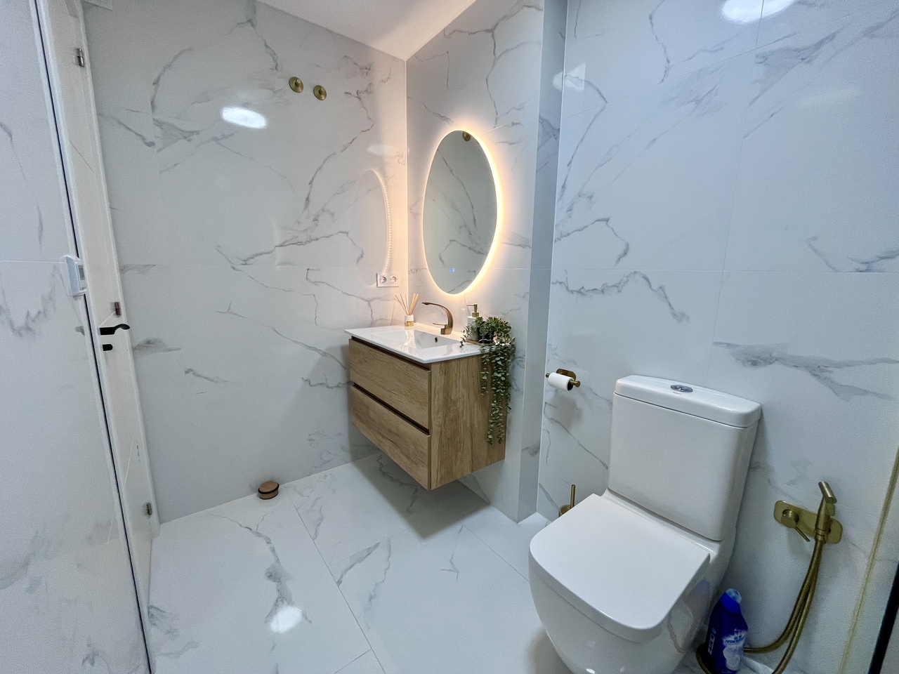 Bedroom in penthouse for sale in Playa Flamenca