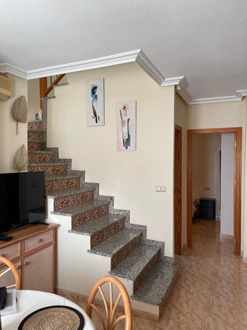 Dining area in villa for sale in Villamartin