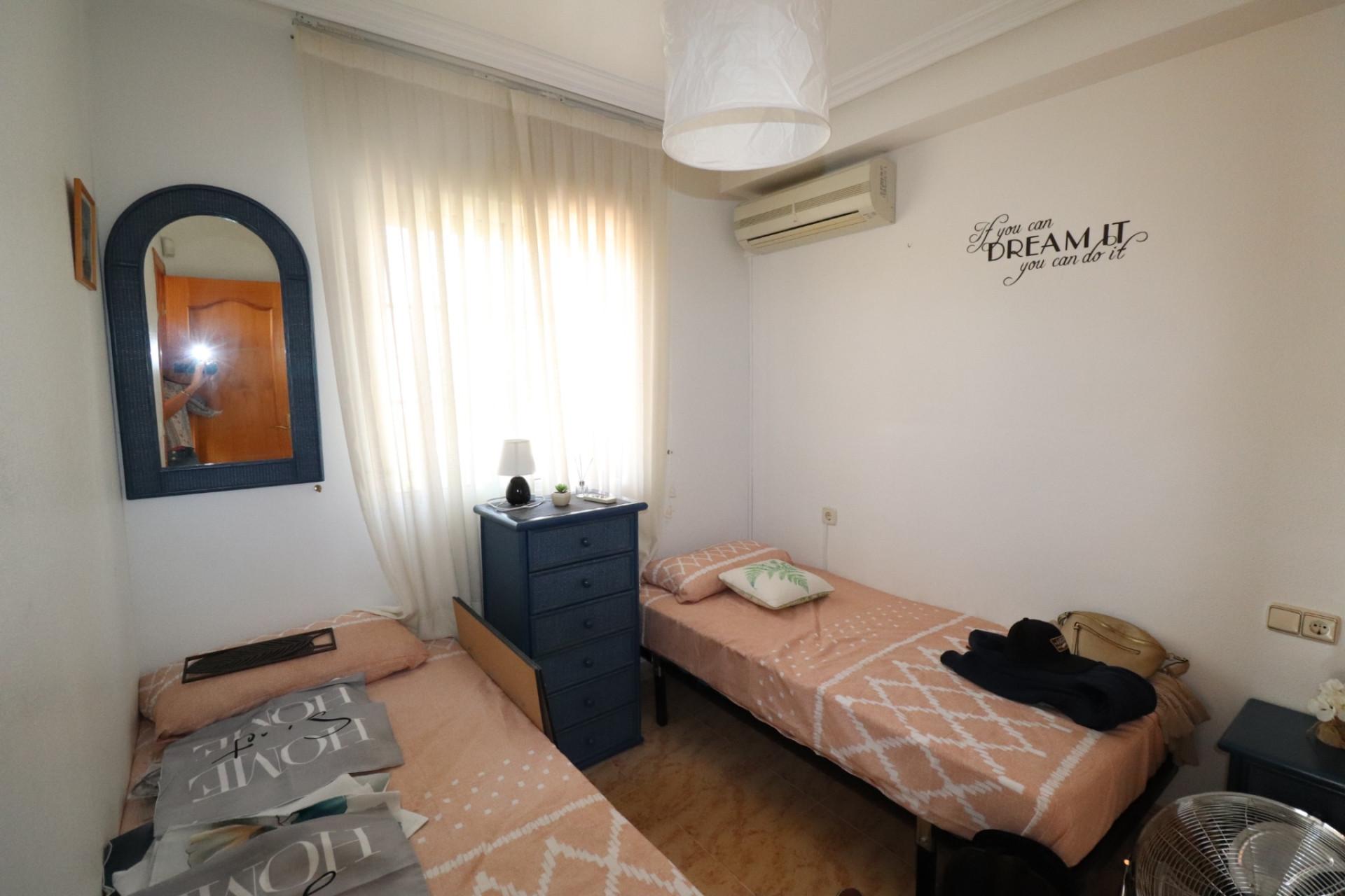 Dining area in villa for sale in Villamartin