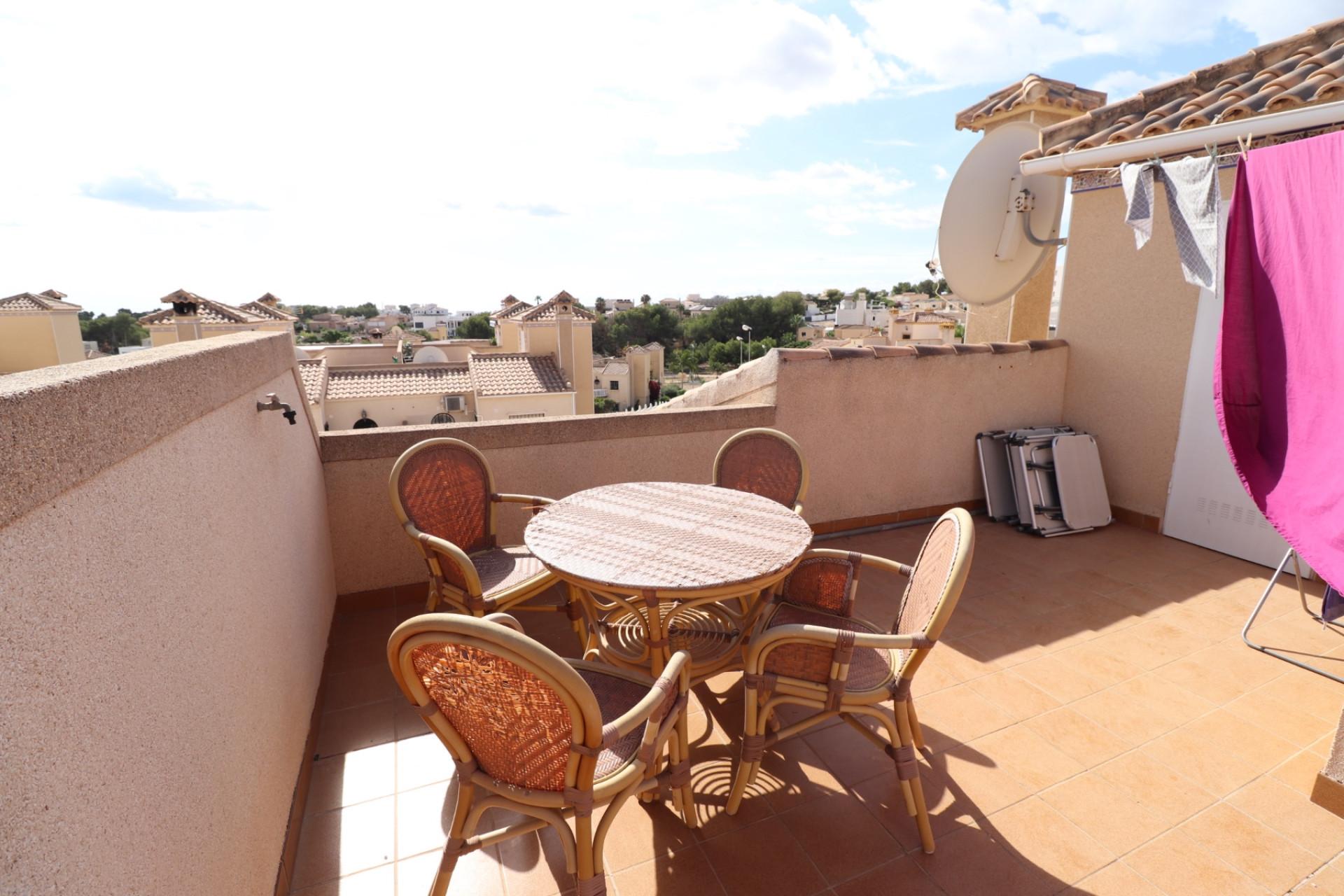 Terrace in villa for sale in Villamartin