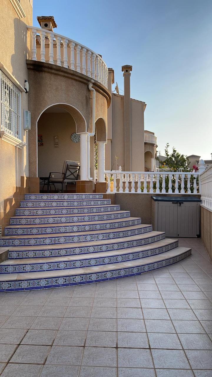 Pool area in villa for sale in Villamartin