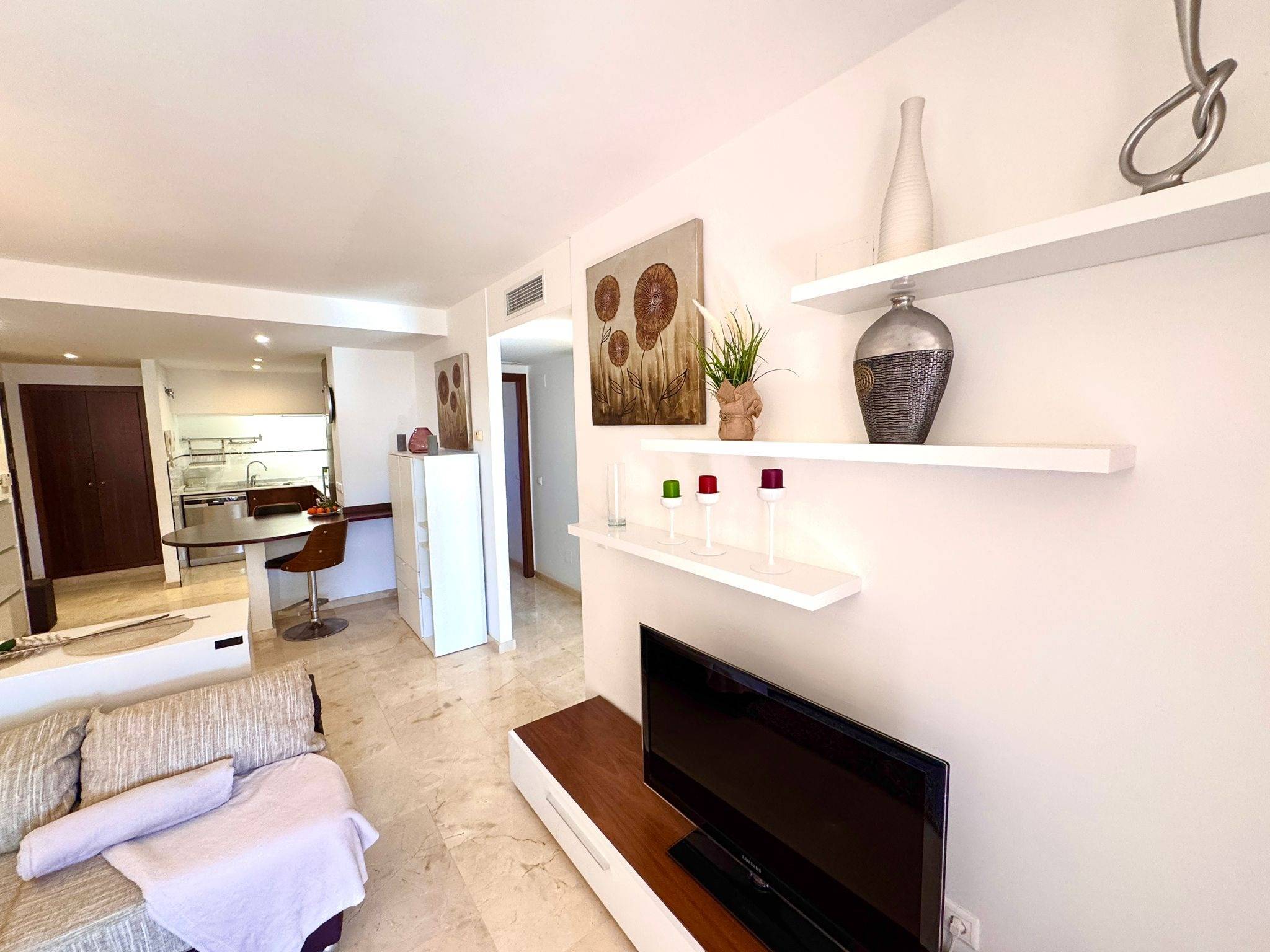 Terrace in apartment for sale in Torrevieja