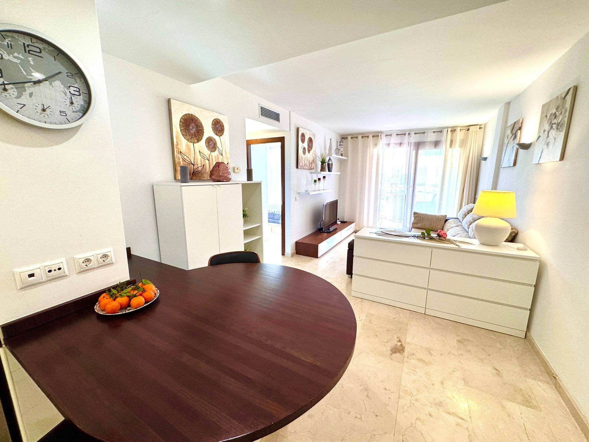 Dining area in apartment for sale in Torrevieja
