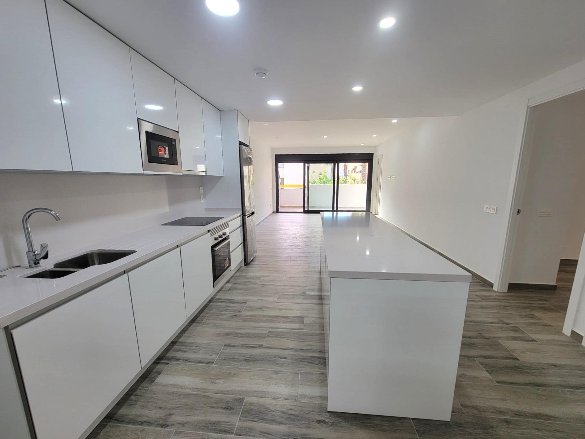 Master bedroom in apartment for sale in Torrevieja