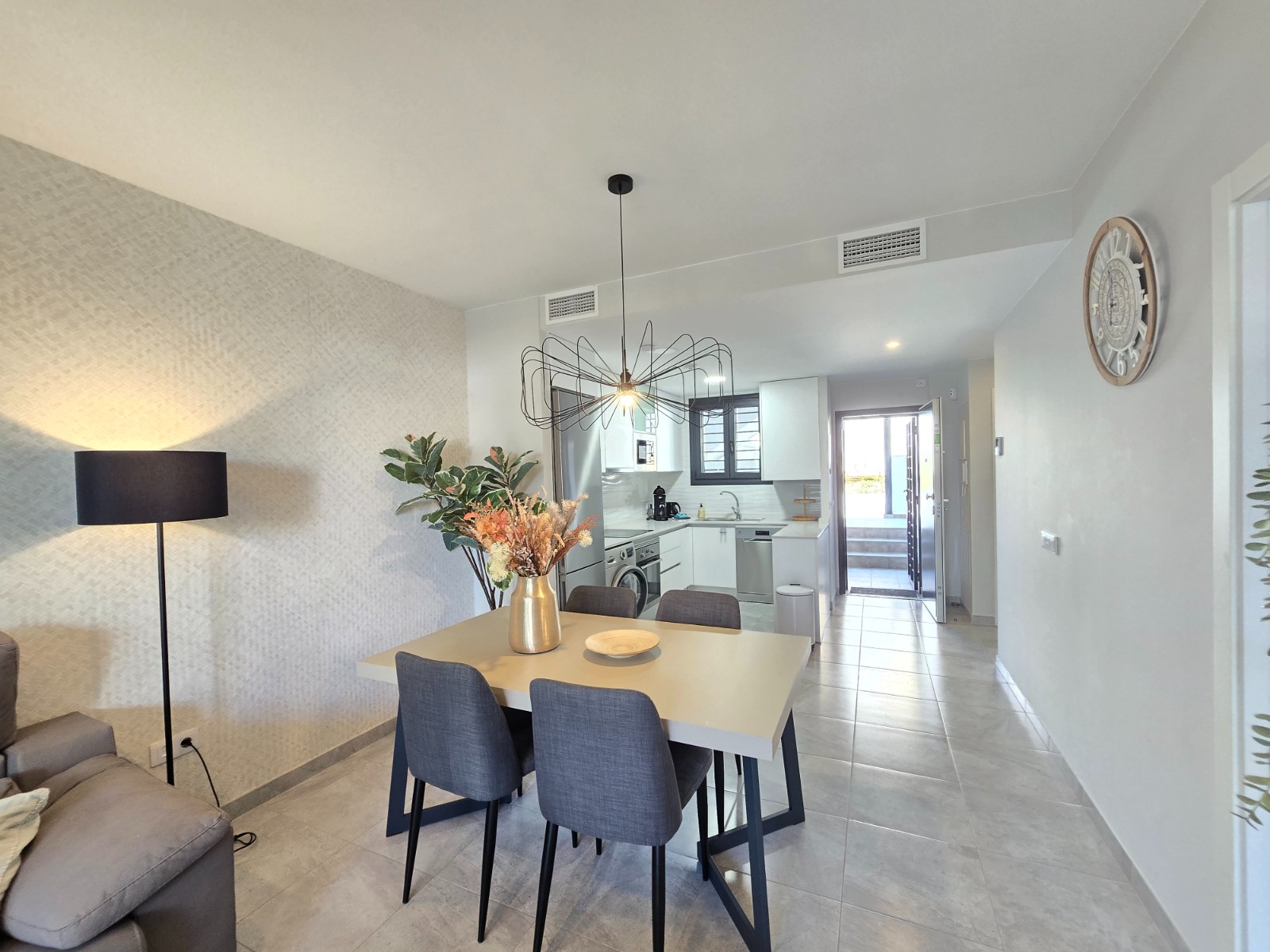 Garden in apartment for sale in Orihuela Costa