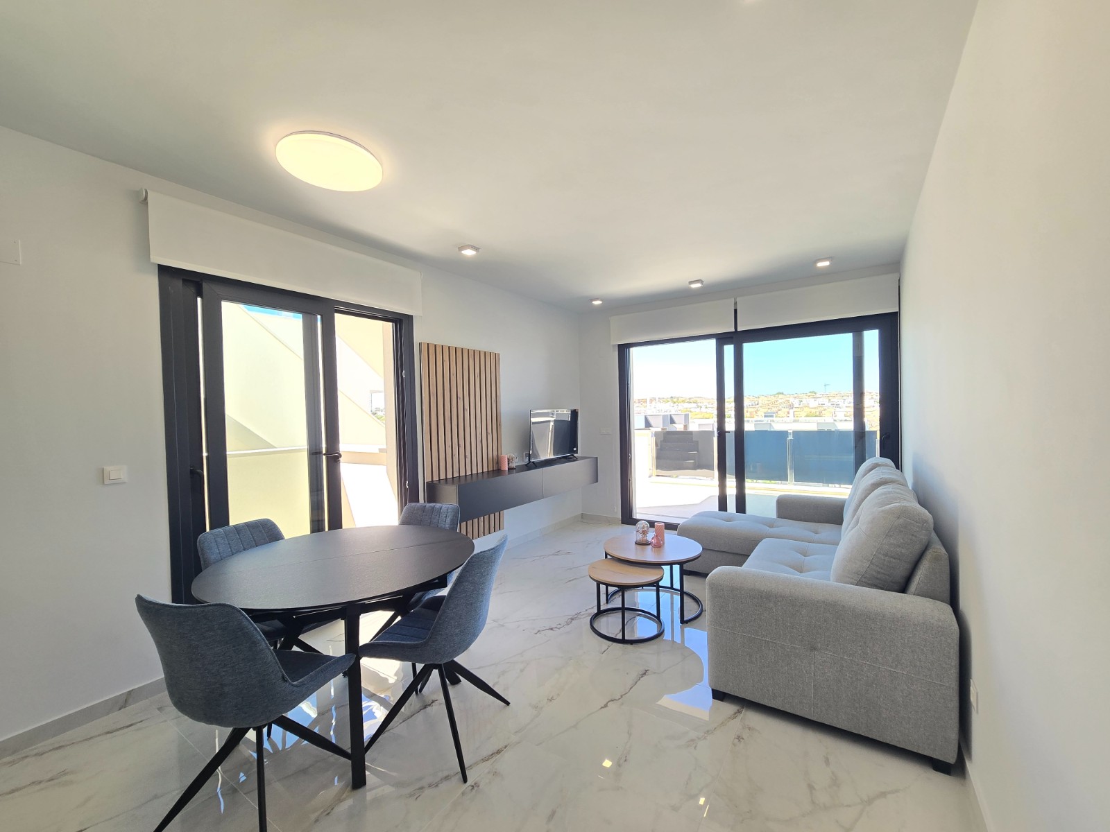 Kitchen in apartment for sale in Orihuela Costa