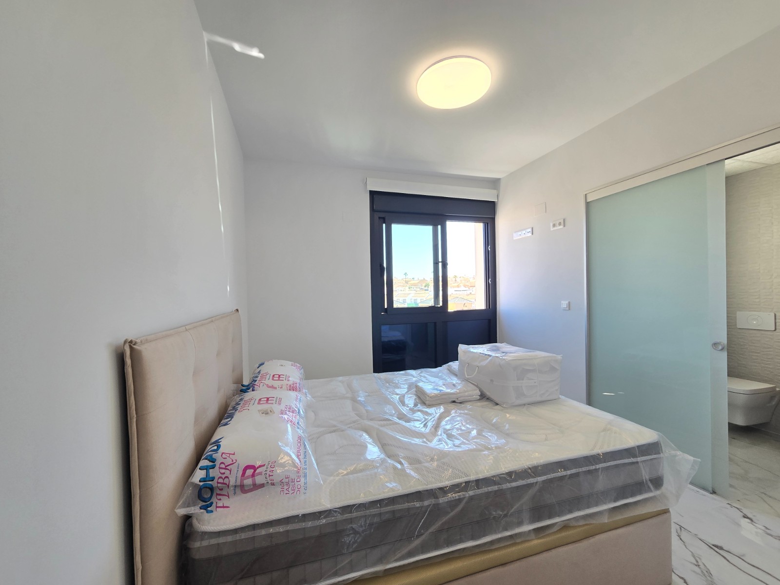 Kitchen in apartment for sale in Orihuela Costa