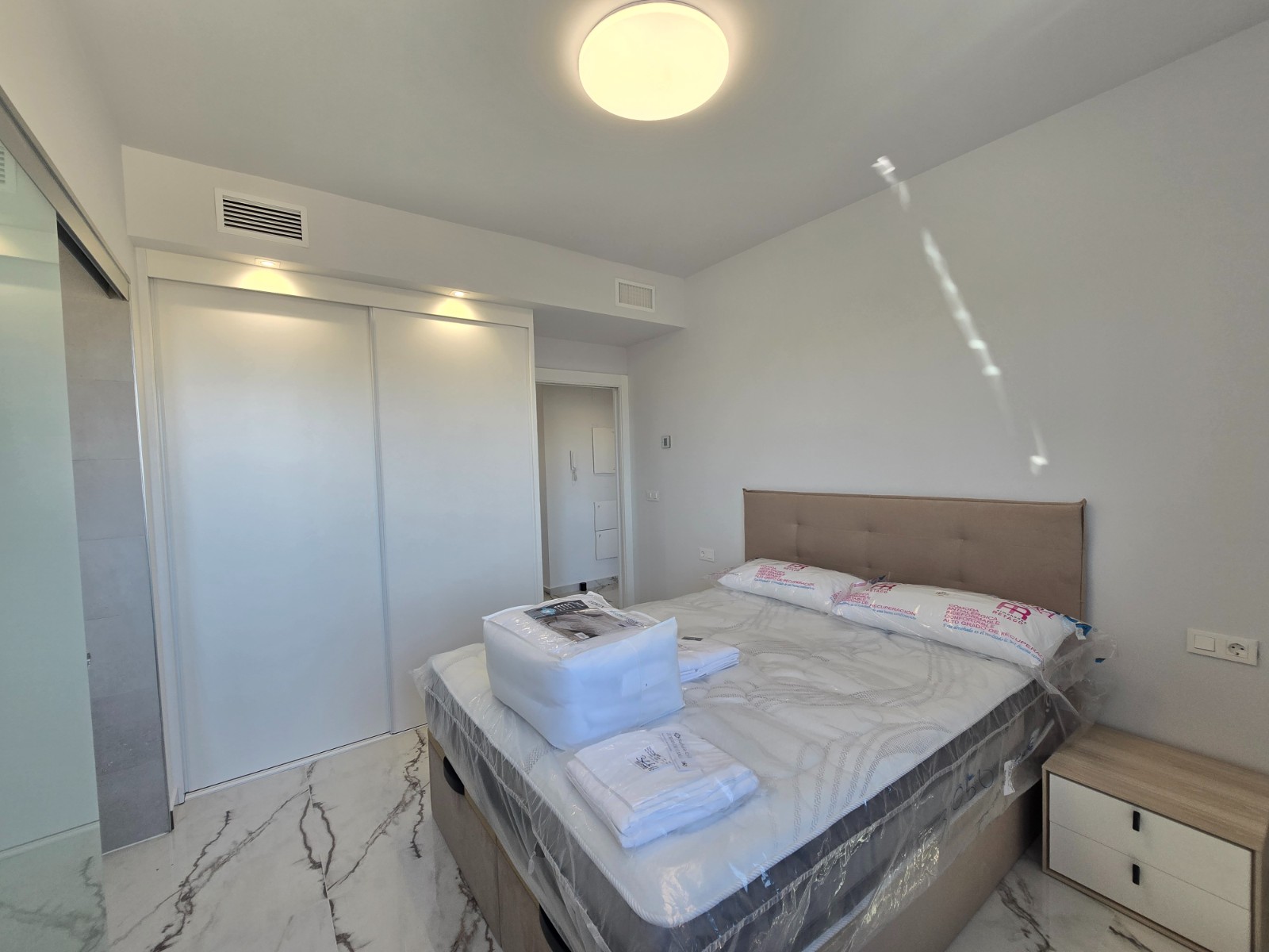 Bathroom in apartment for sale in Orihuela Costa