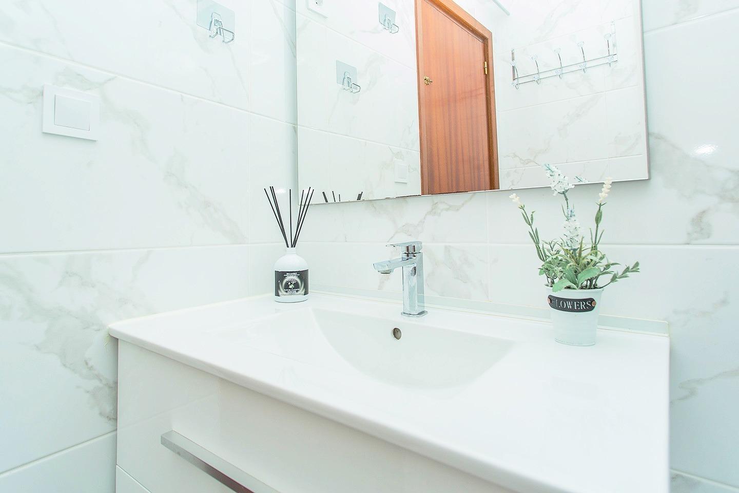 Kitchen in apartment for sale in Torrevieja
