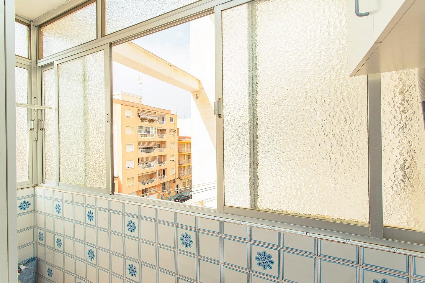 Terrace in apartment for sale in Torrevieja