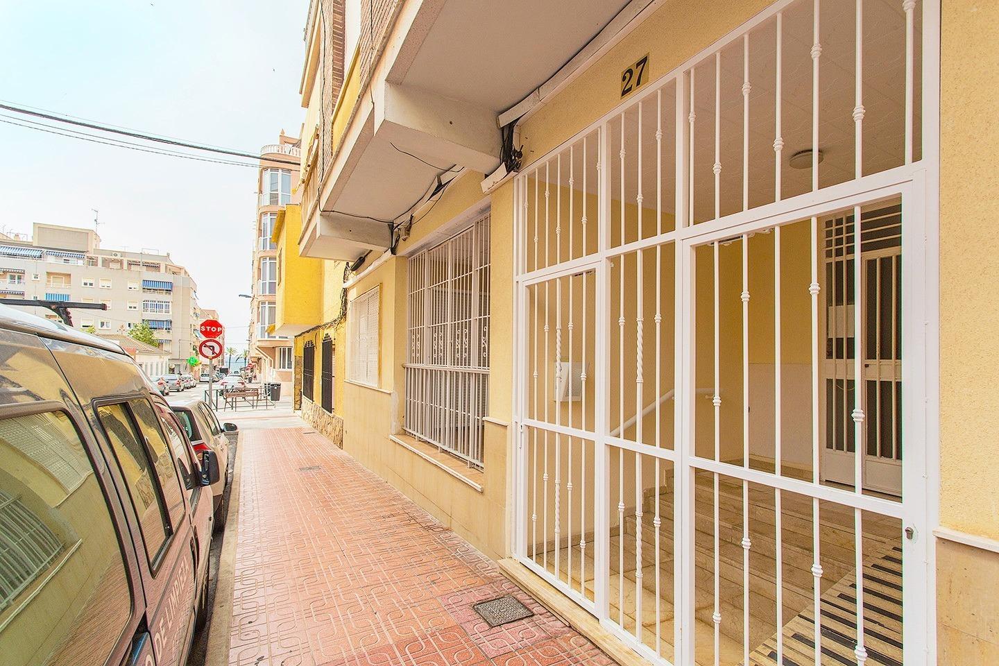 Living room in apartment for sale in Torrevieja