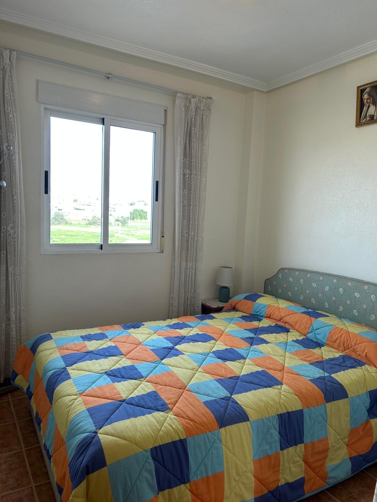 Bedroom in duplex for sale in Orihuela Costa