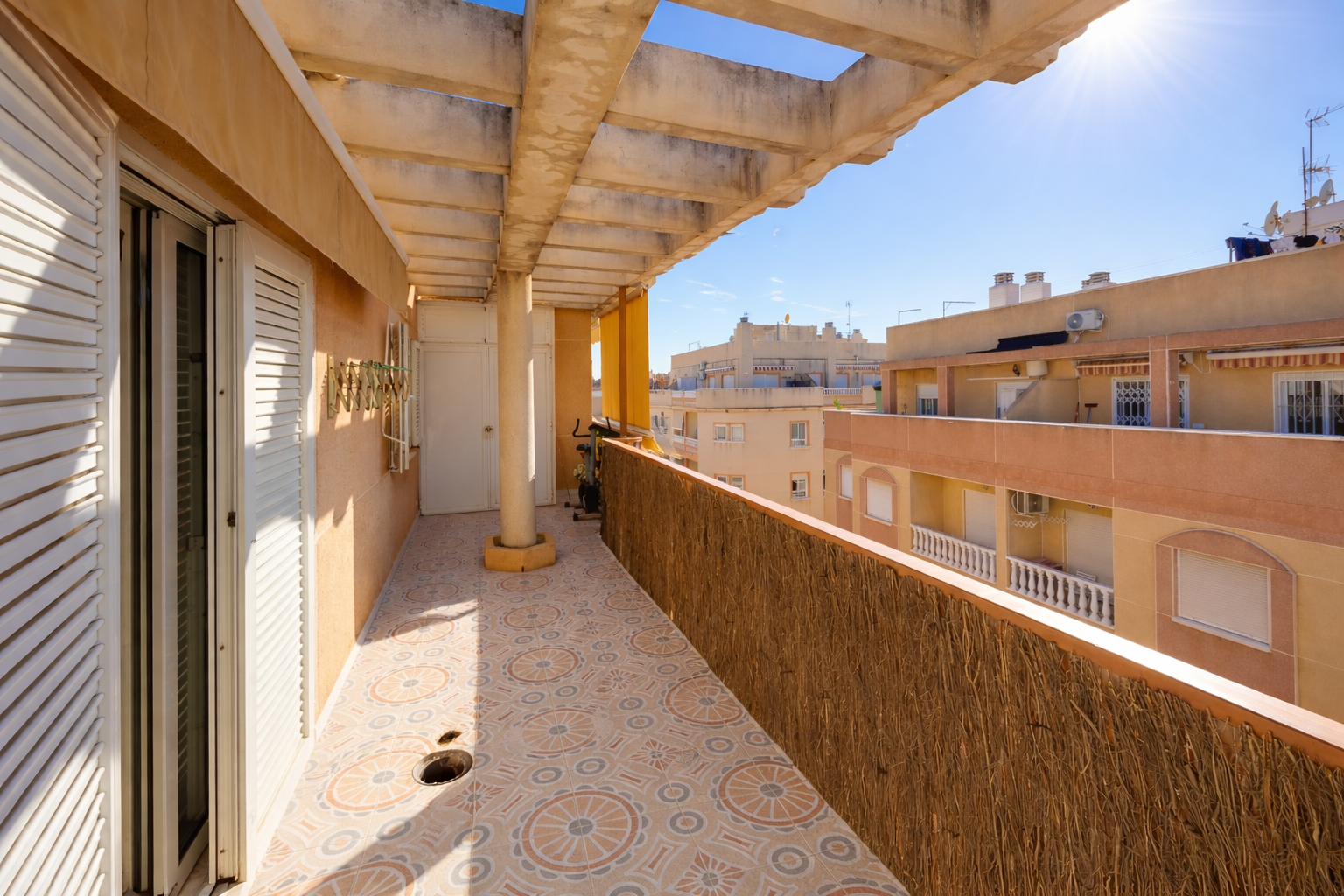 Kitchen in apartment for sale in Torrevieja